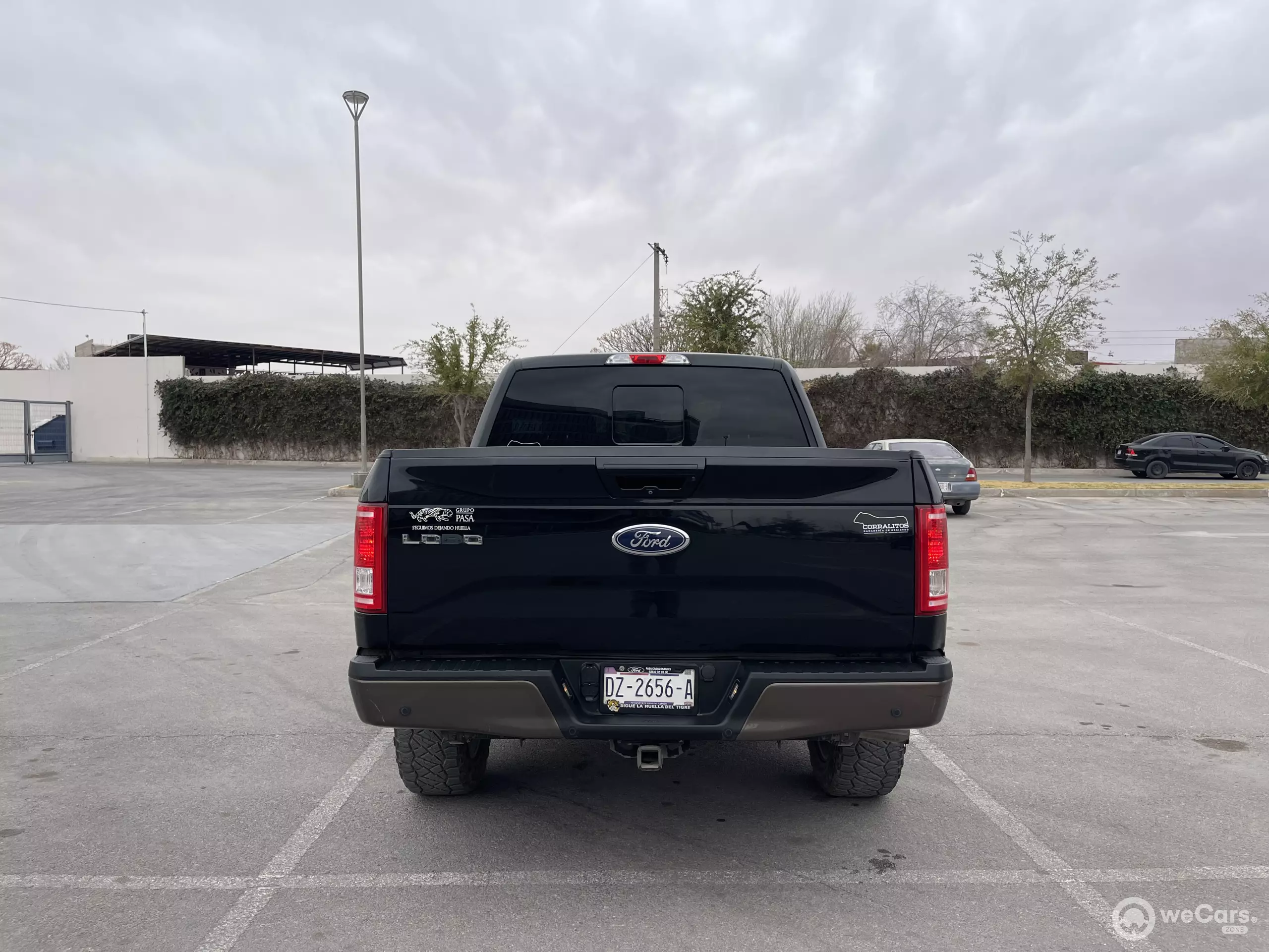 Ford Lobo Pick-Up