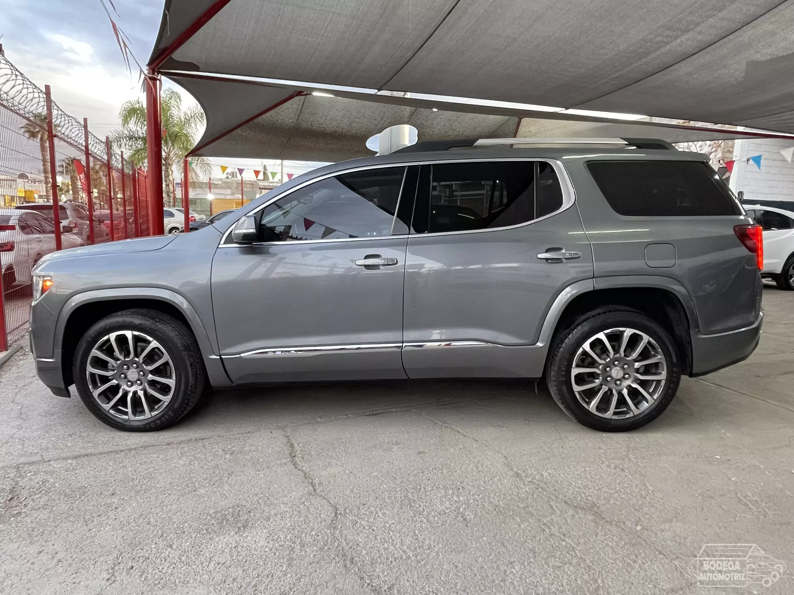 GMC Acadia VUD