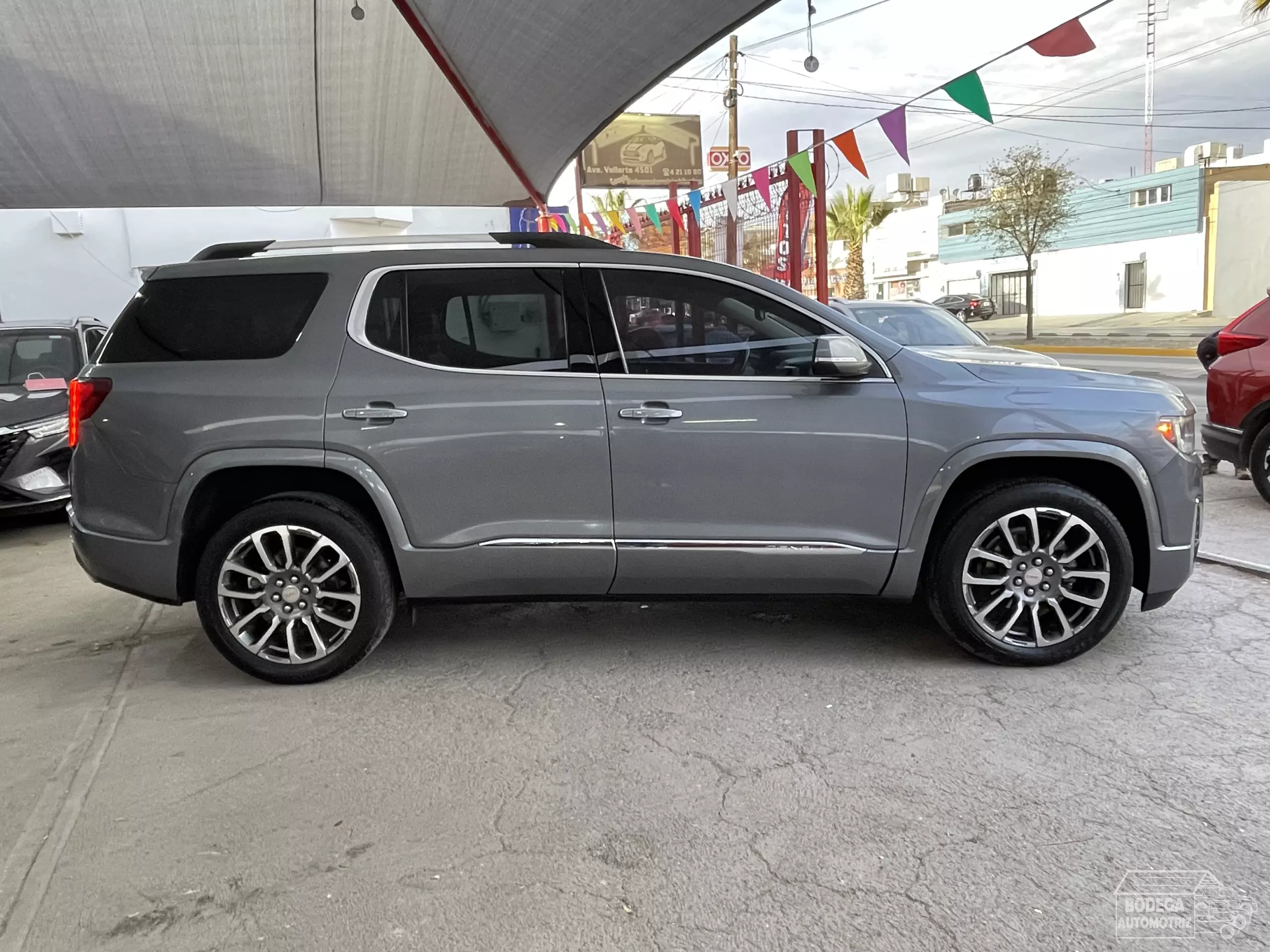 GMC Acadia VUD