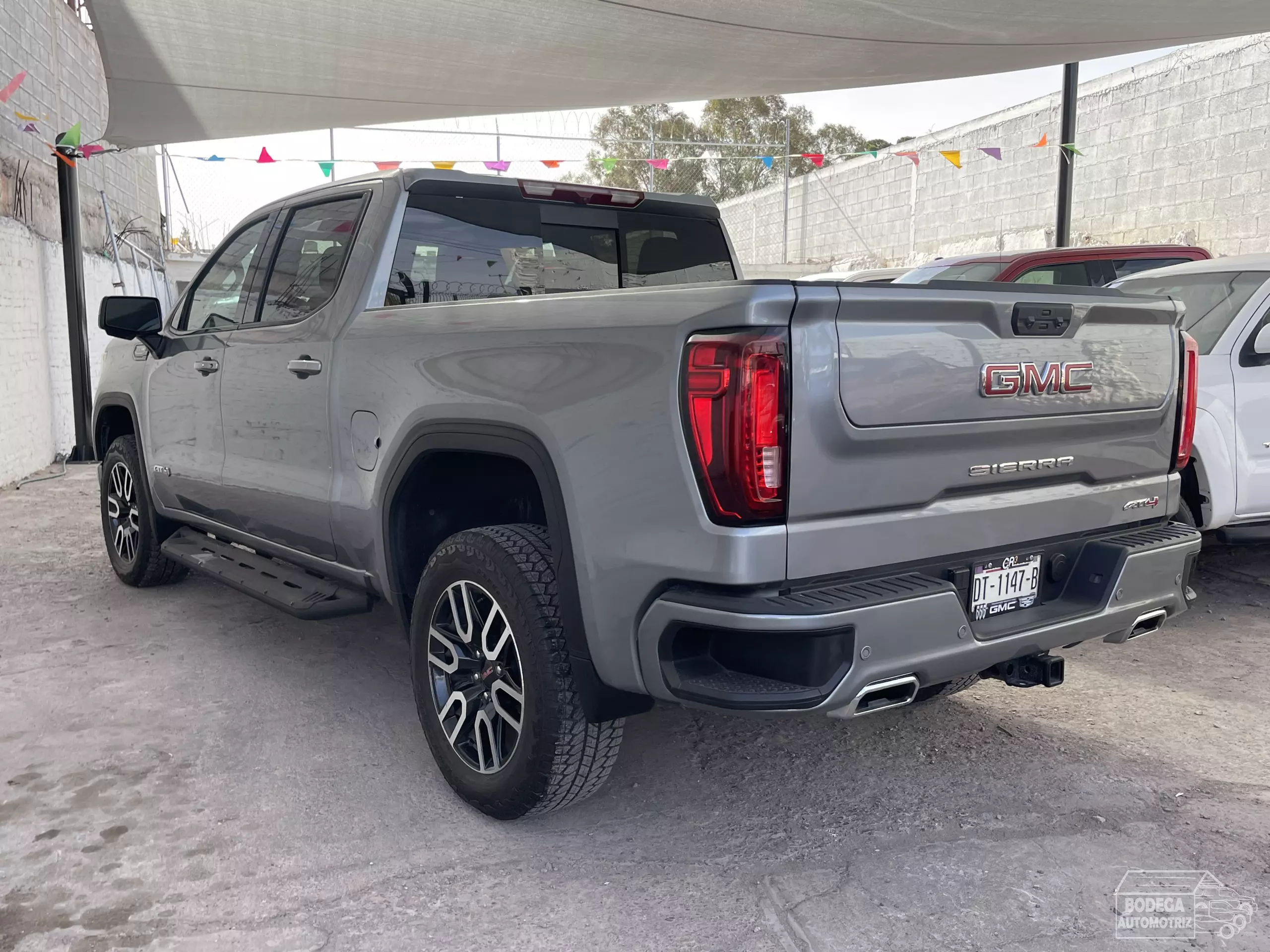 GMC Sierra Pick-Up 4x4