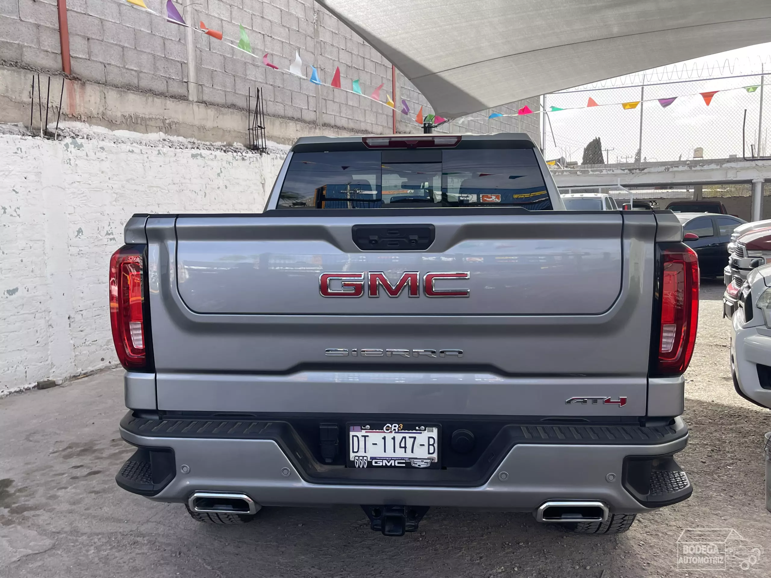 GMC Sierra Pick-Up 4x4