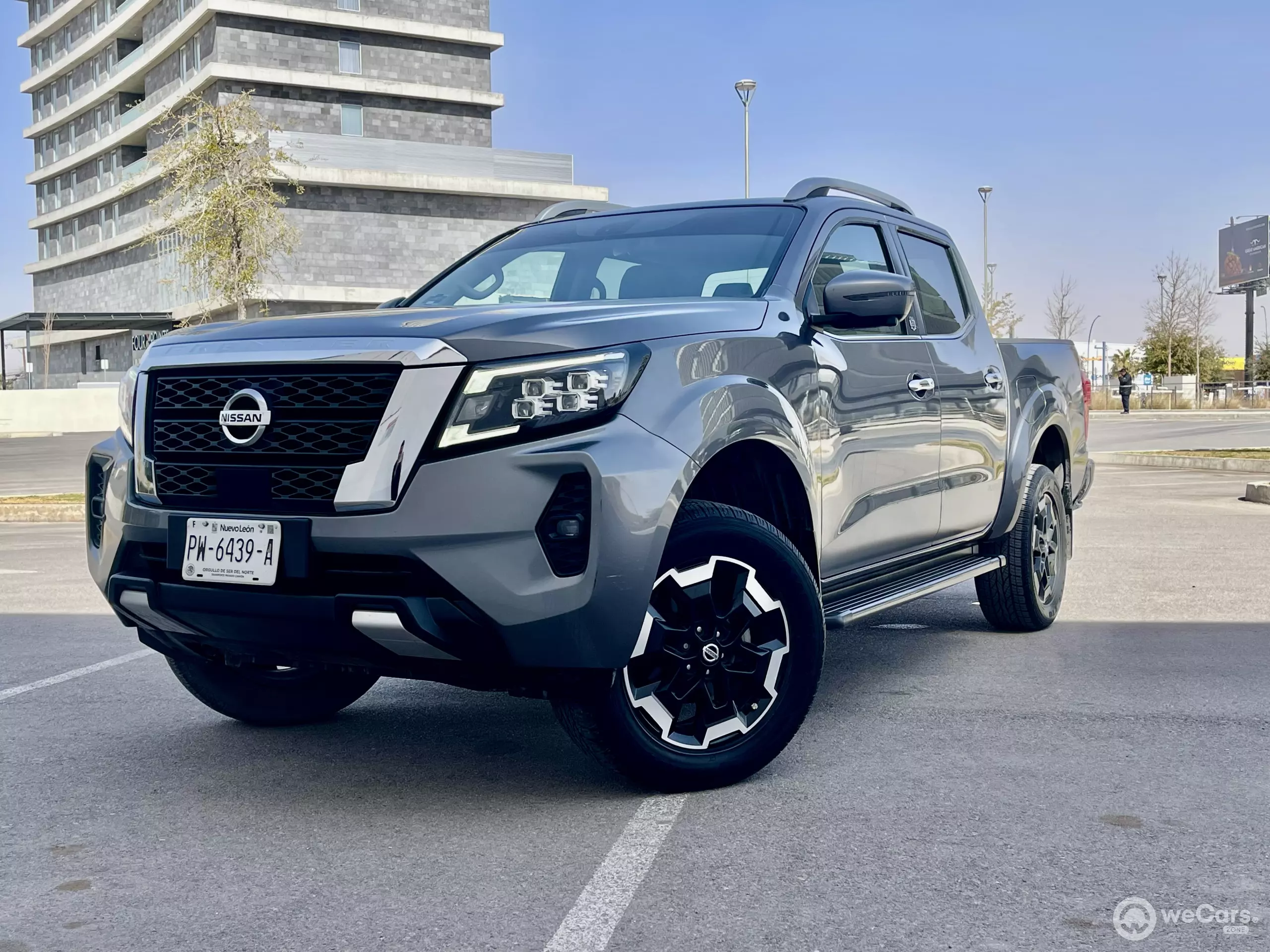 Nissan Frontier Pick-Up