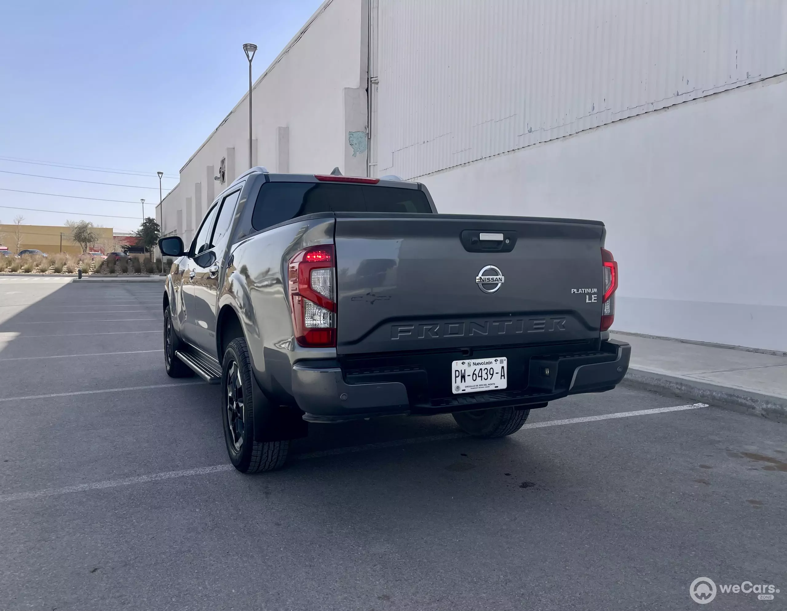 Nissan Frontier Pick-Up