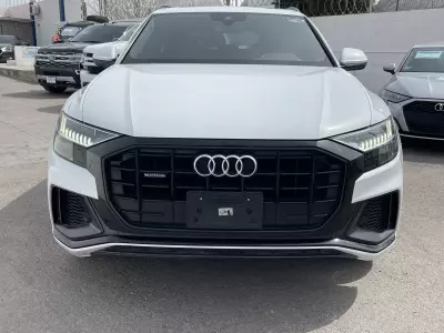 Audi Q8 VUD 2019