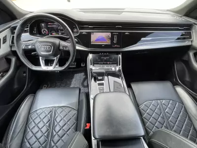 Audi Q8 VUD 2019