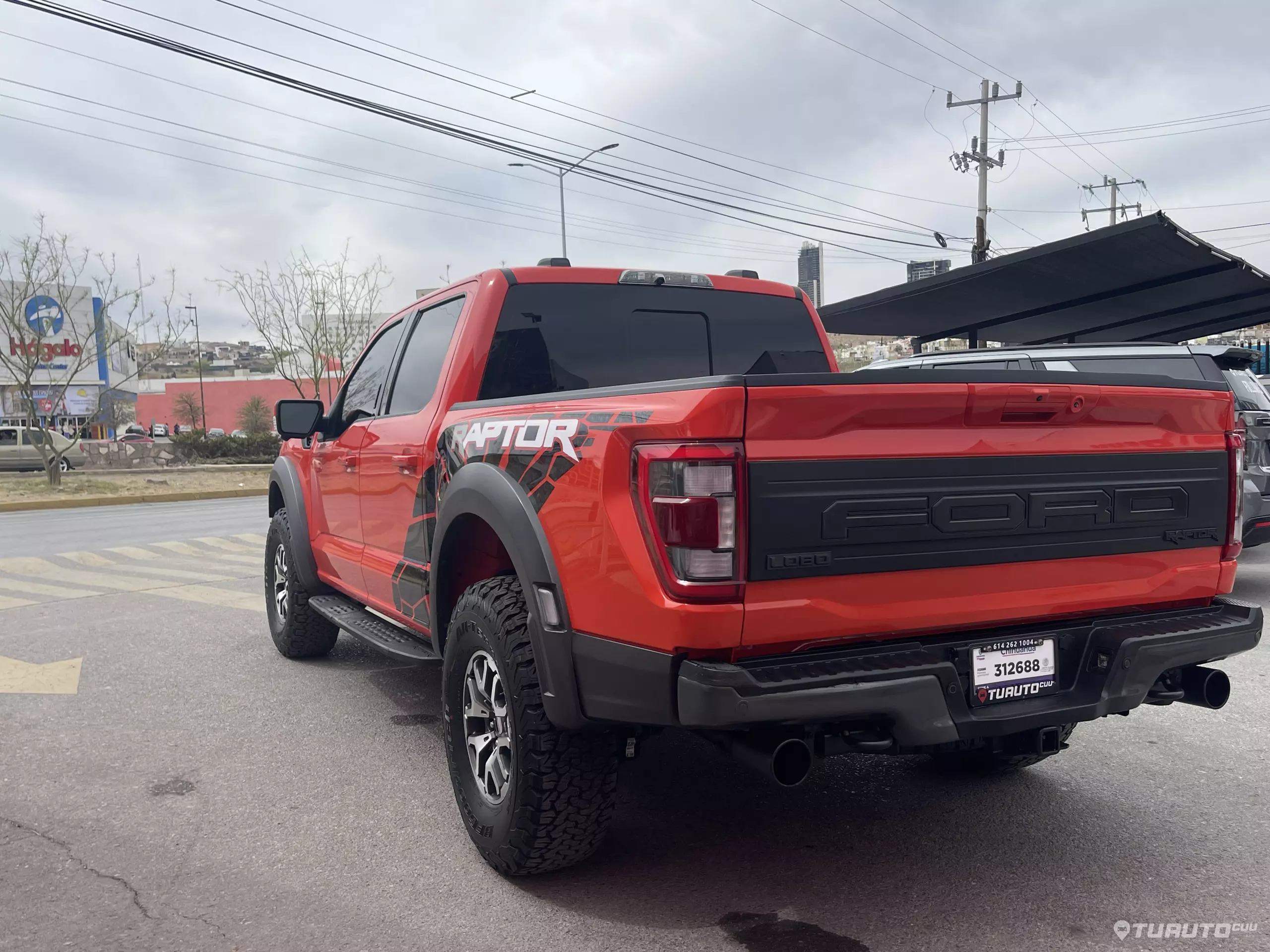 Ford Lobo Pick-Up