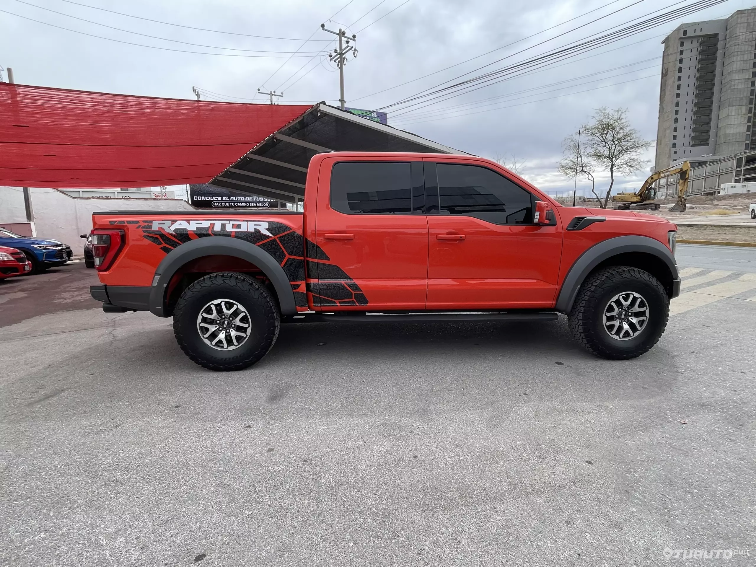 Ford Lobo Pick-Up