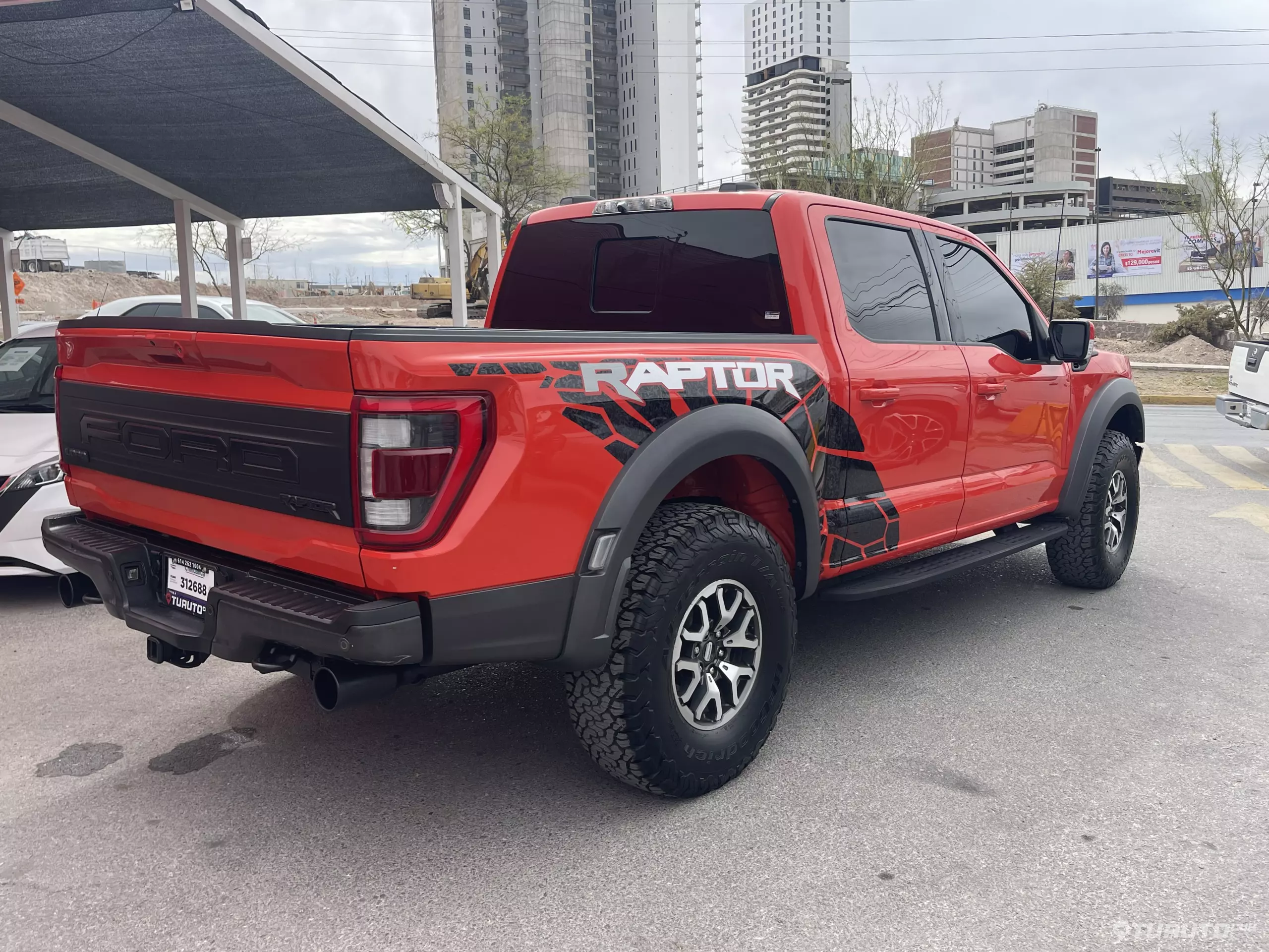 Ford Lobo Pick-Up