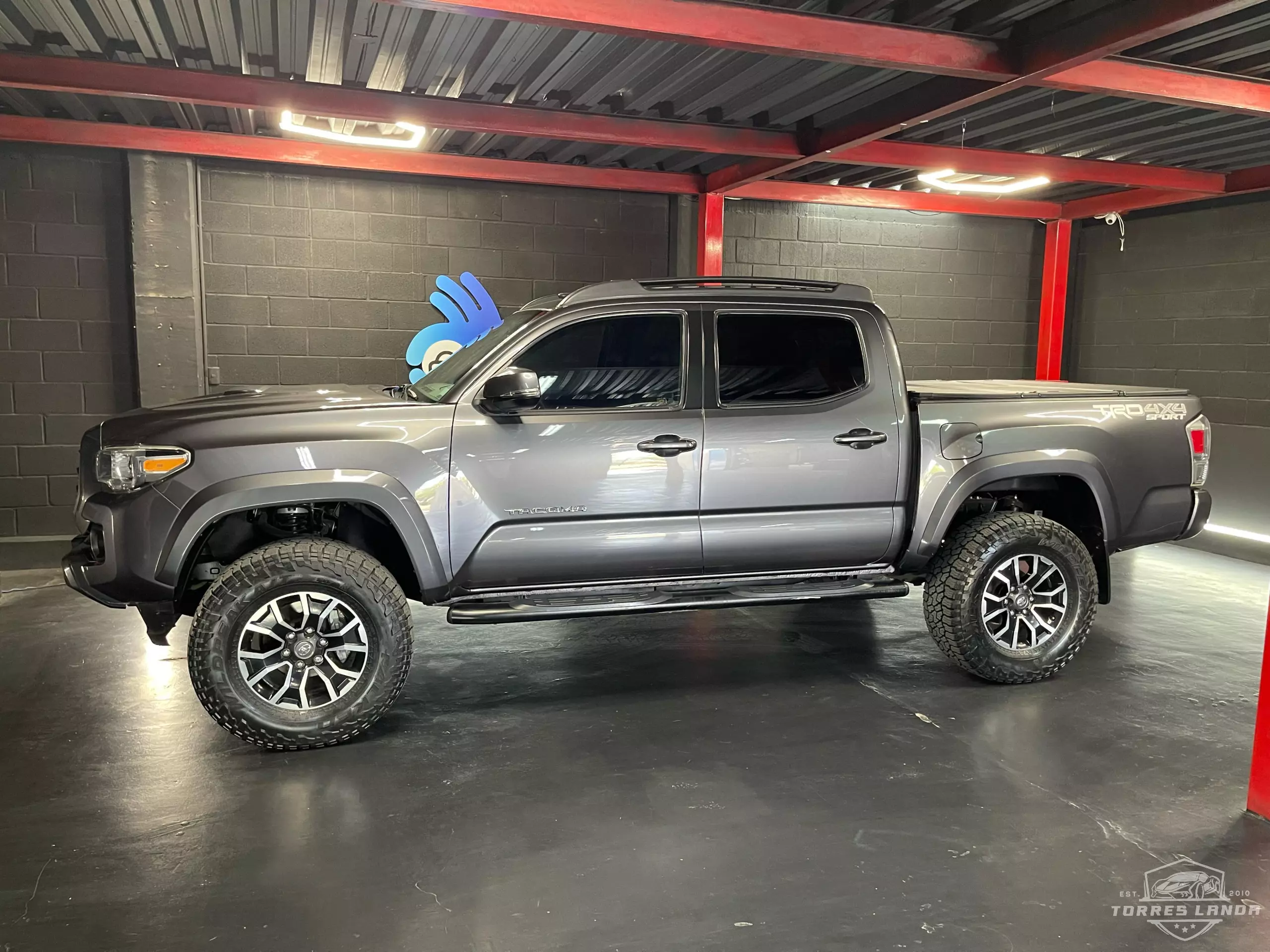 Toyota Tacoma Pick-Up