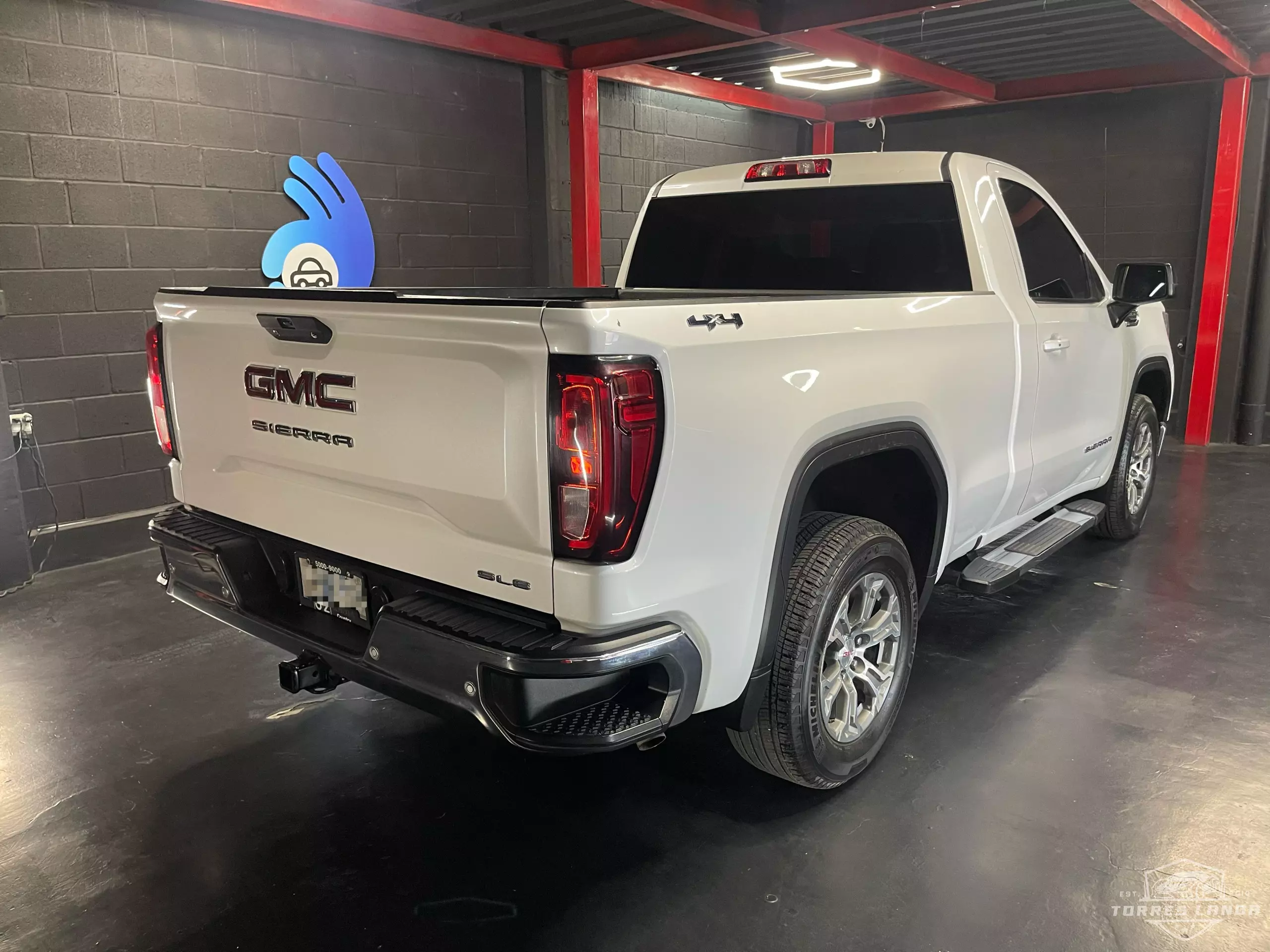 GMC Sierra Pick-Up