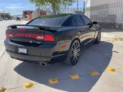 Dodge Charger 2012