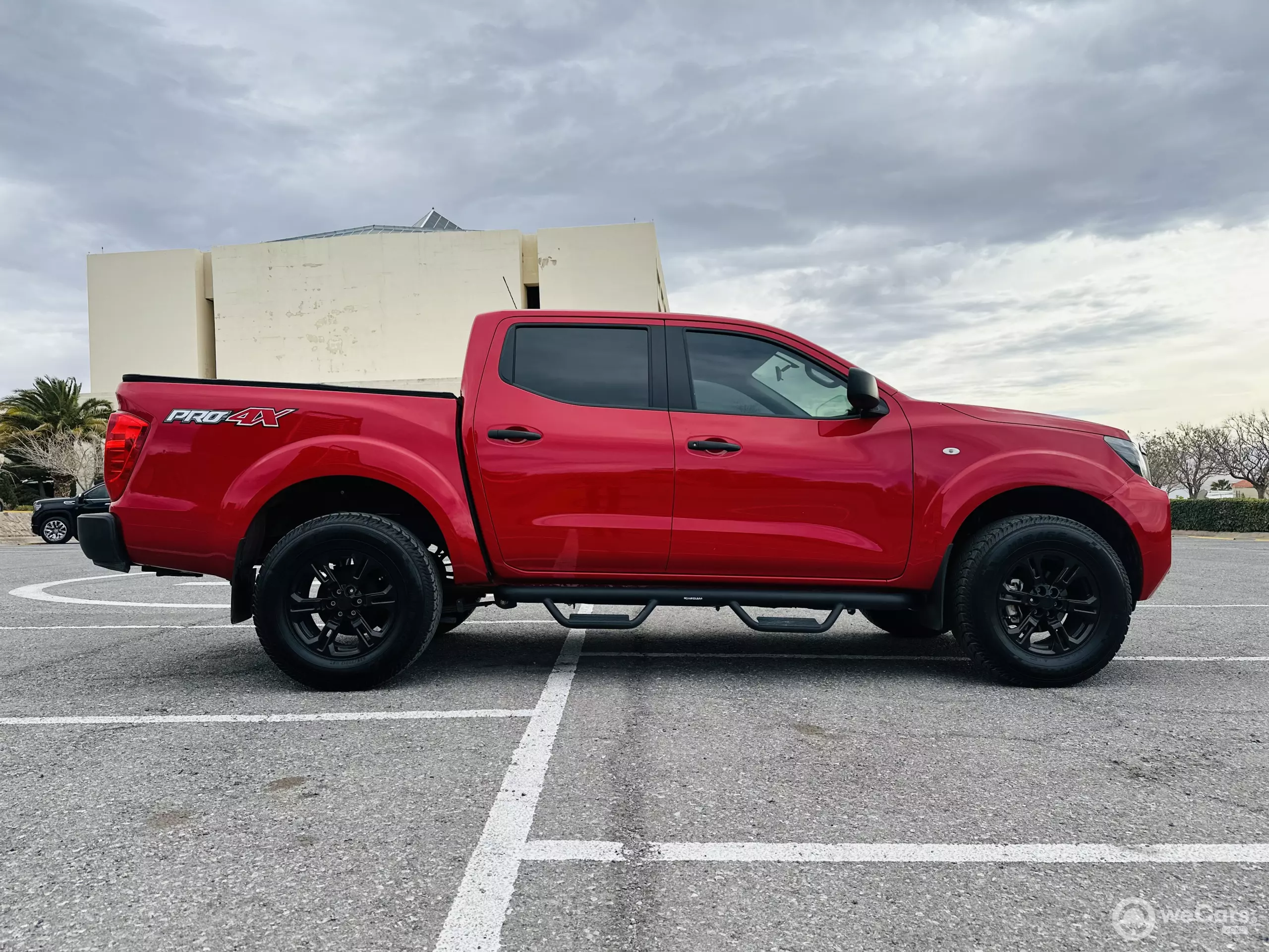 Nissan Frontier Pick-Up