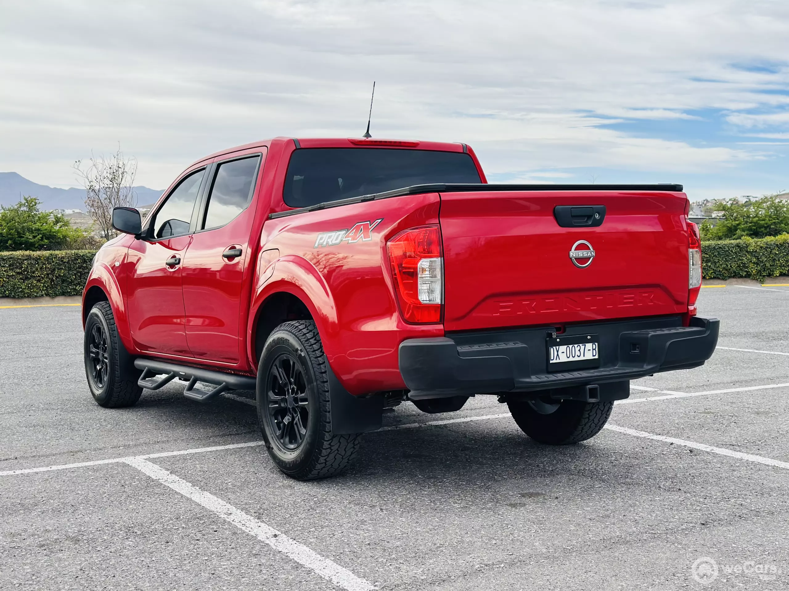 Nissan Frontier Pick-Up