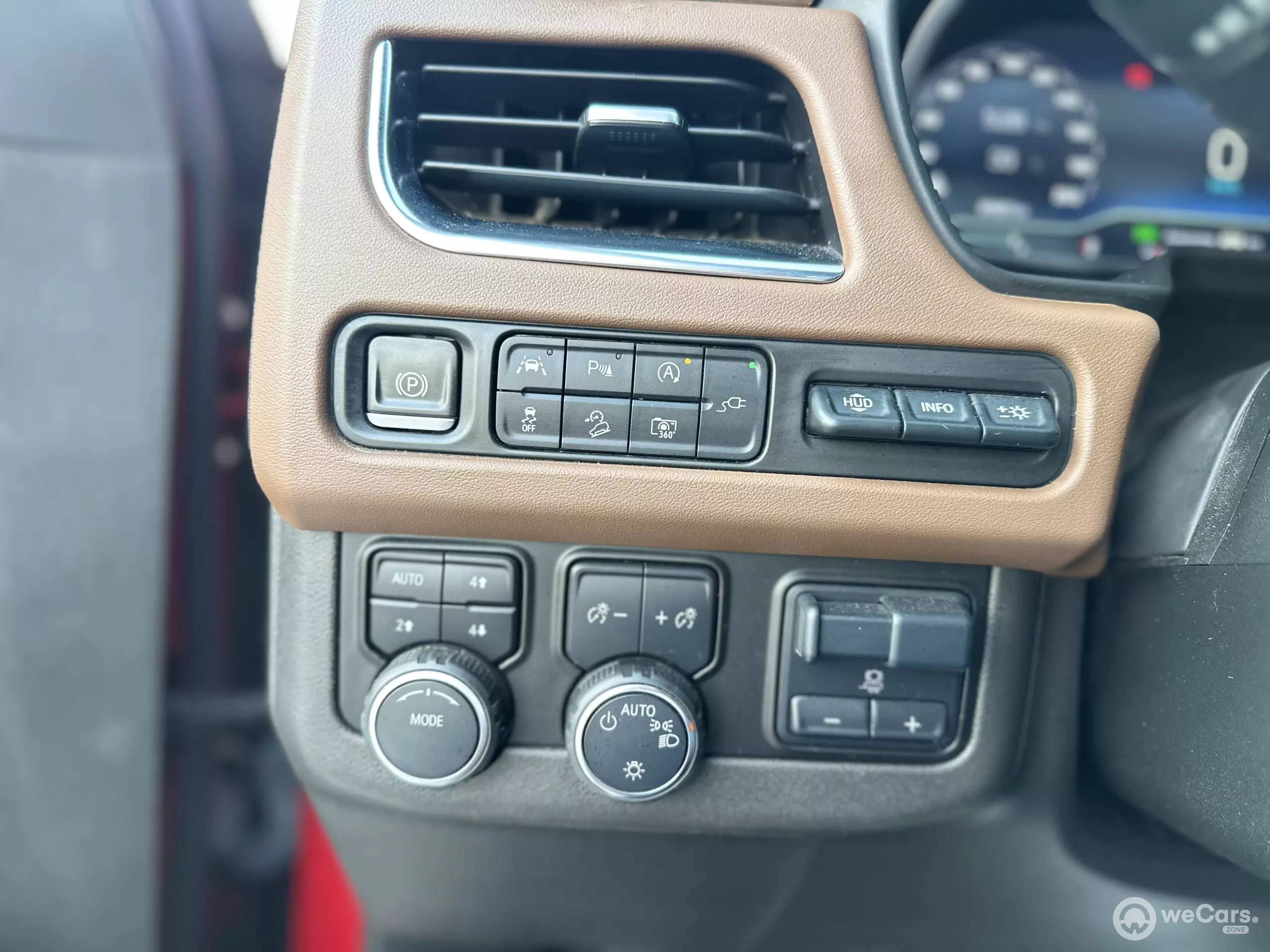 Chevrolet Suburban VUD