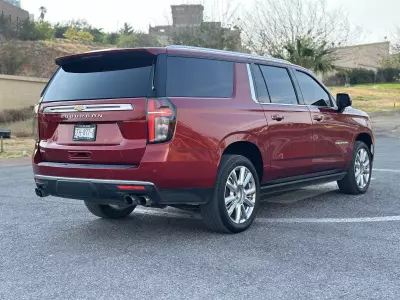 Chevrolet Suburban VUD 2022