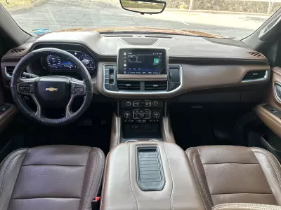 Chevrolet Suburban VUD 2022