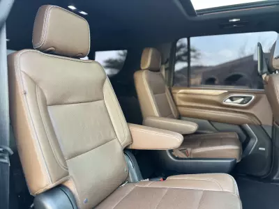 Chevrolet Suburban VUD 2022