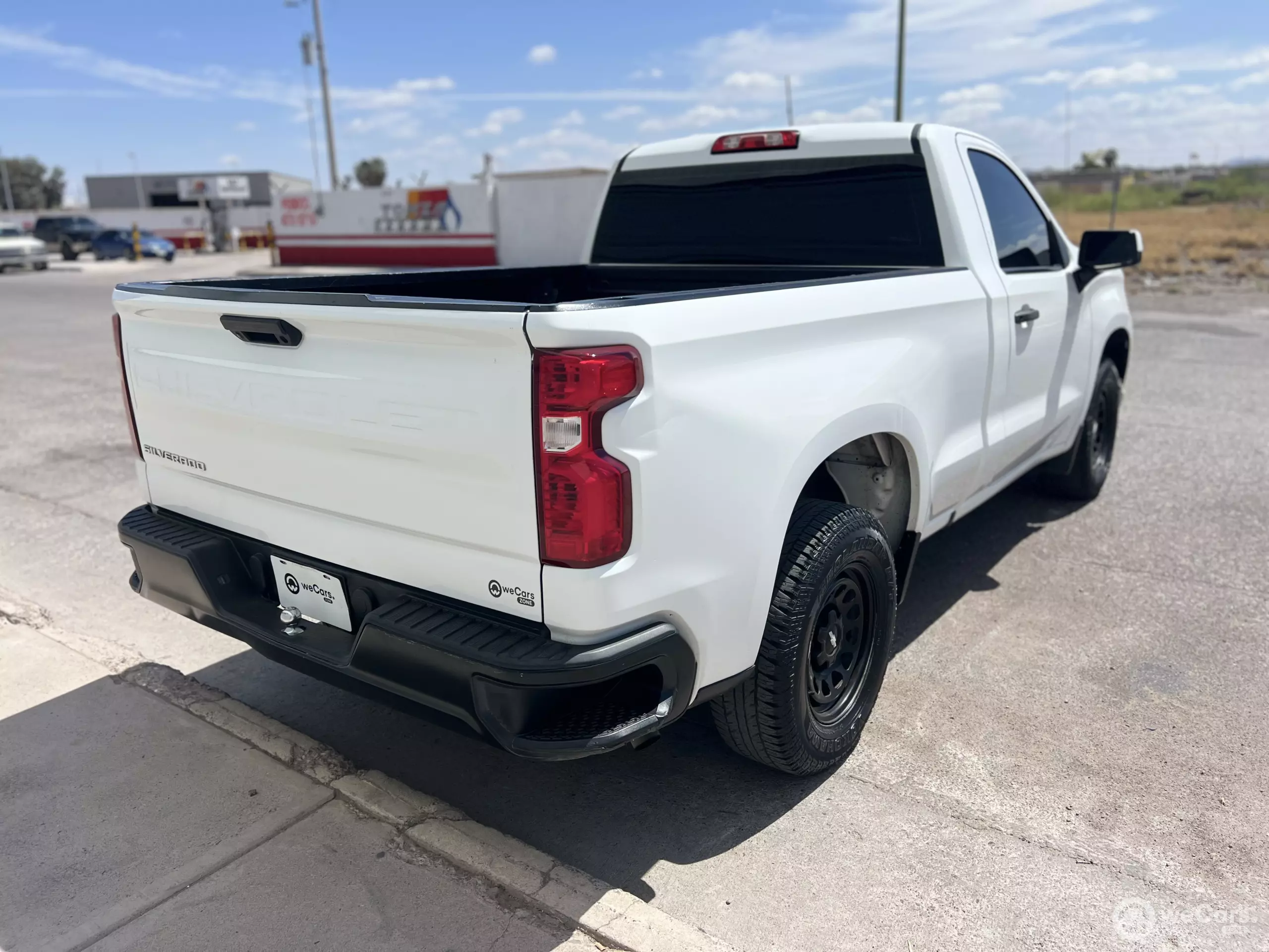 Chevrolet Silverado Pick-Up