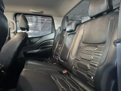 Nissan Frontier Pick-Up 2023