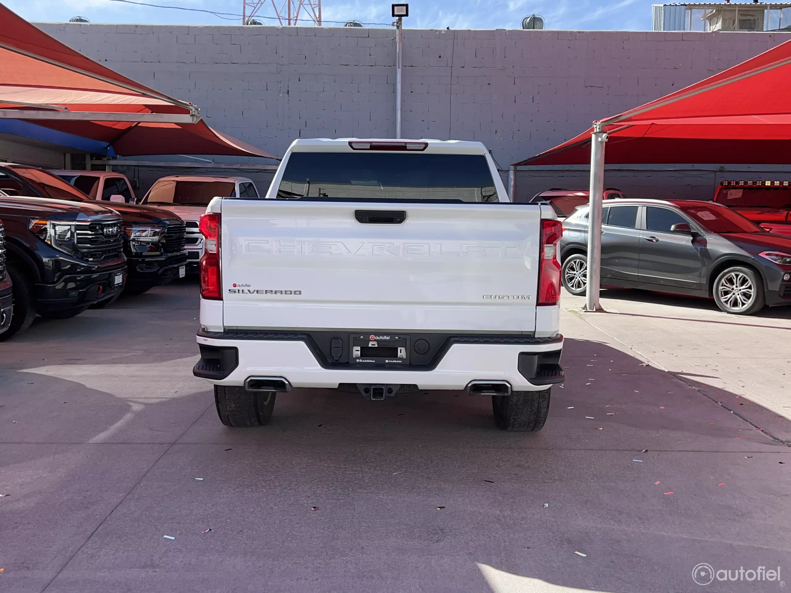 Chevrolet Silverado Pick-Up