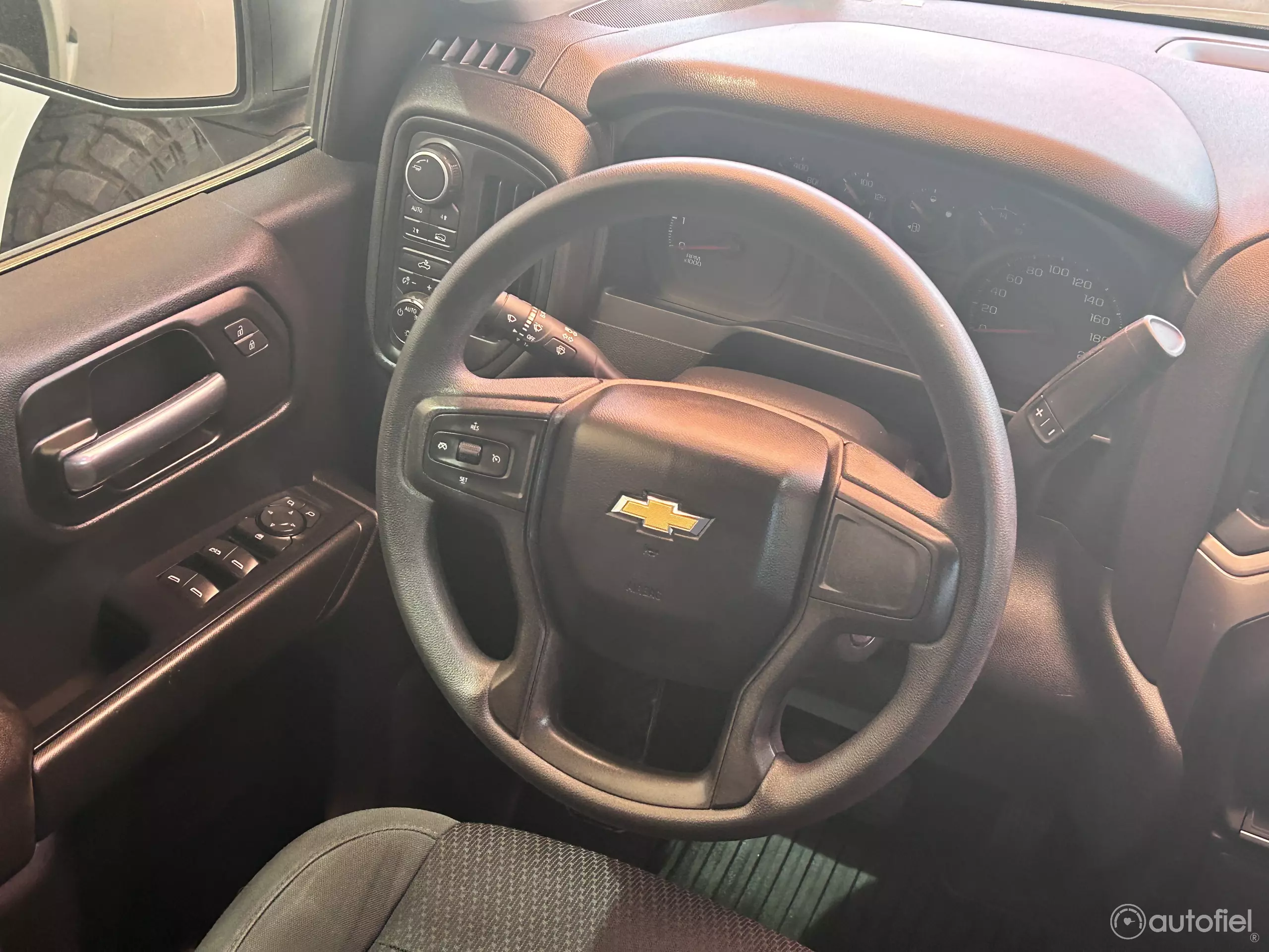 Chevrolet Silverado Pick-Up