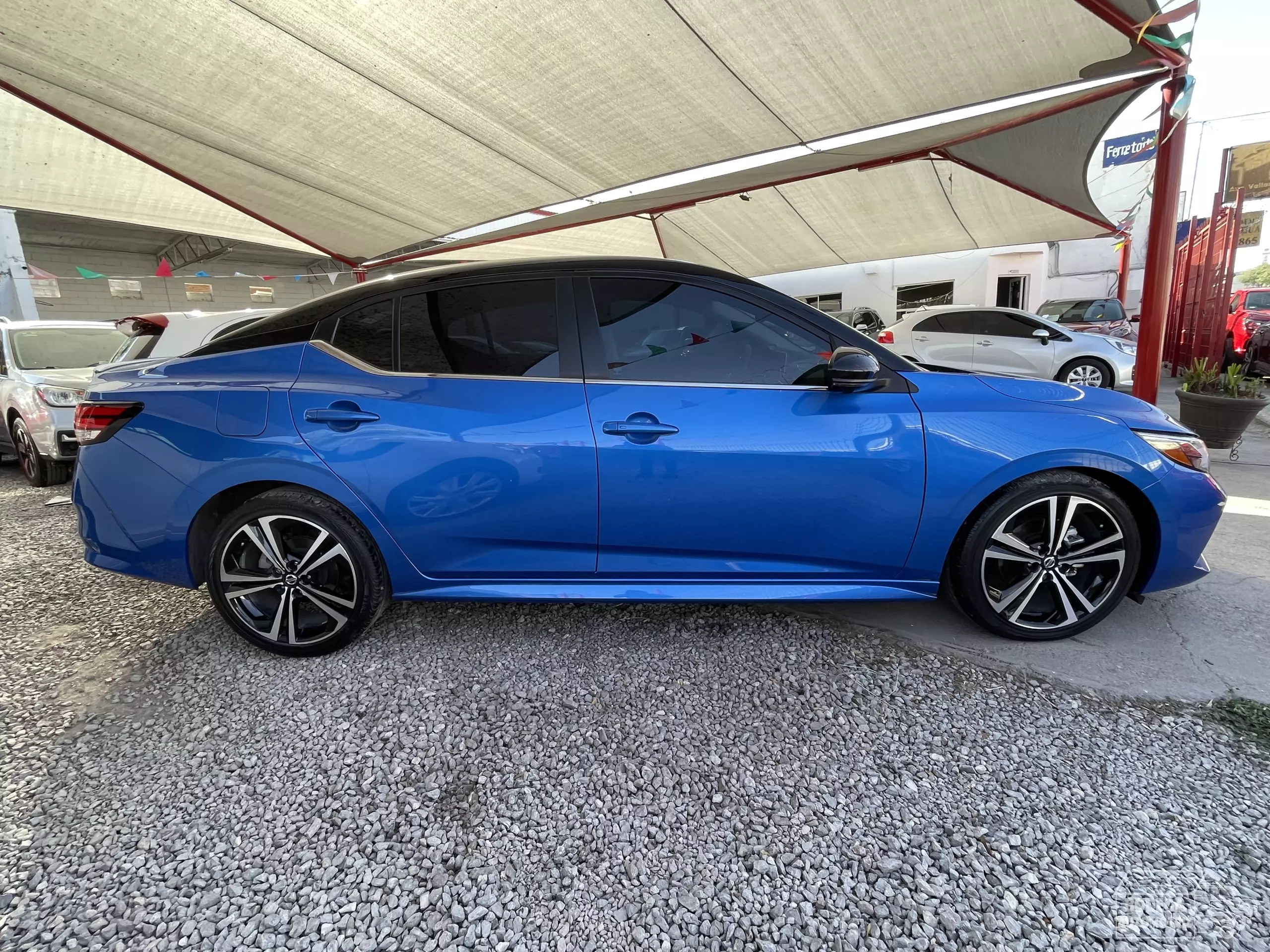 Nissan Sentra
