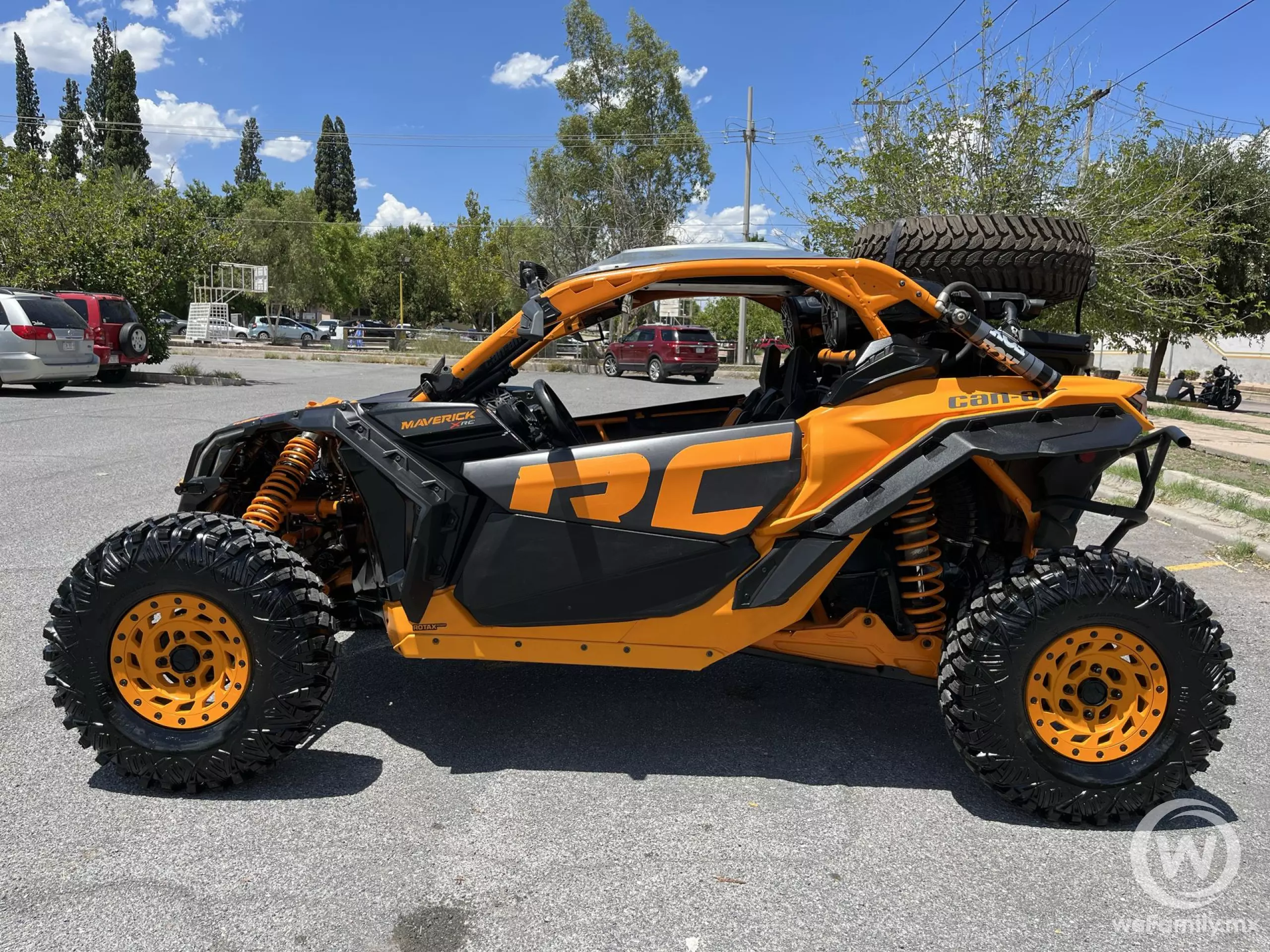 CAN-AM MAVERICK