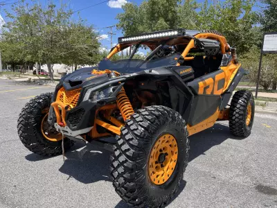 CAN-AM MAVERICK 2020