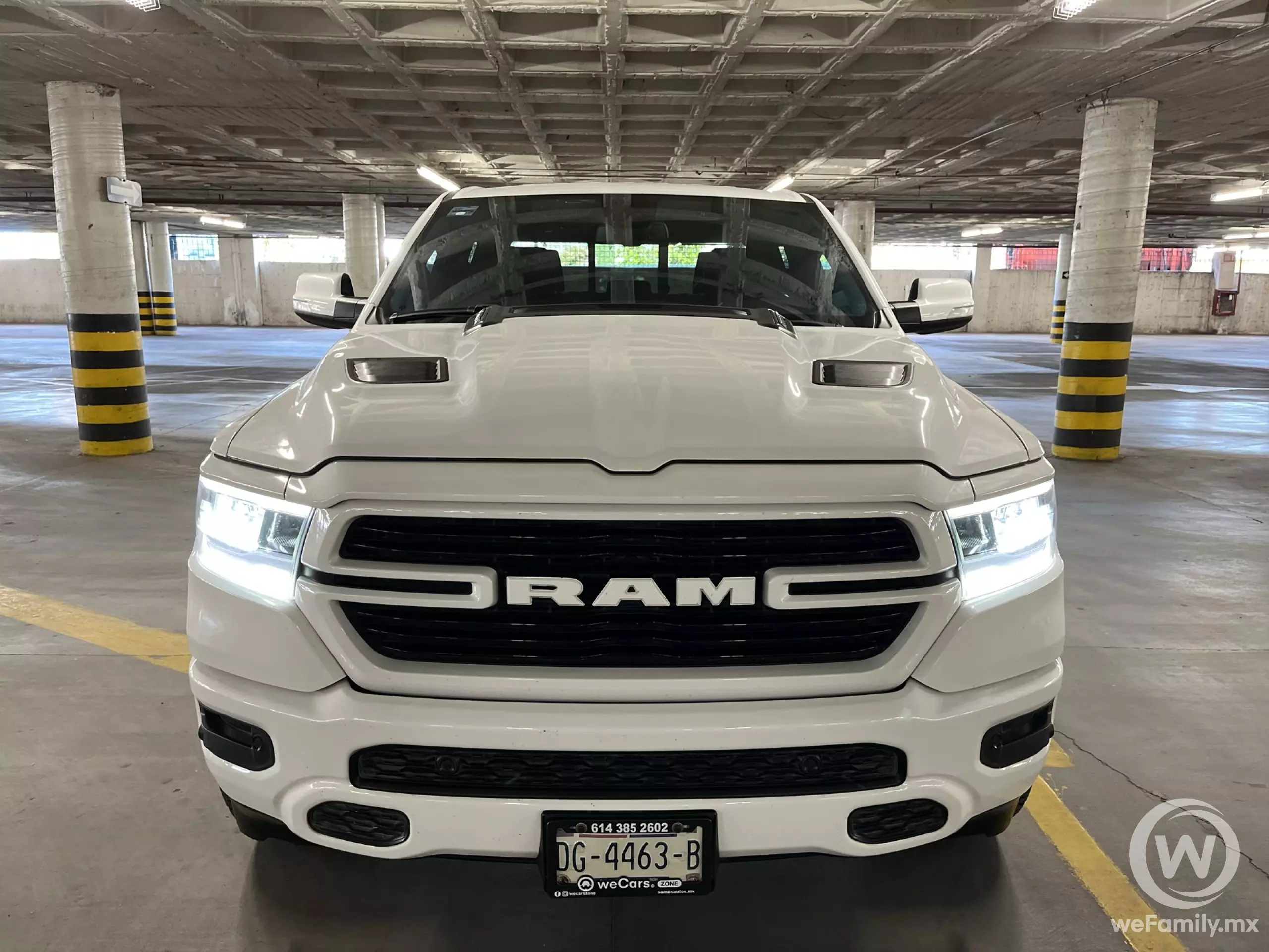 Dodge Ram 1500 Pick-Up